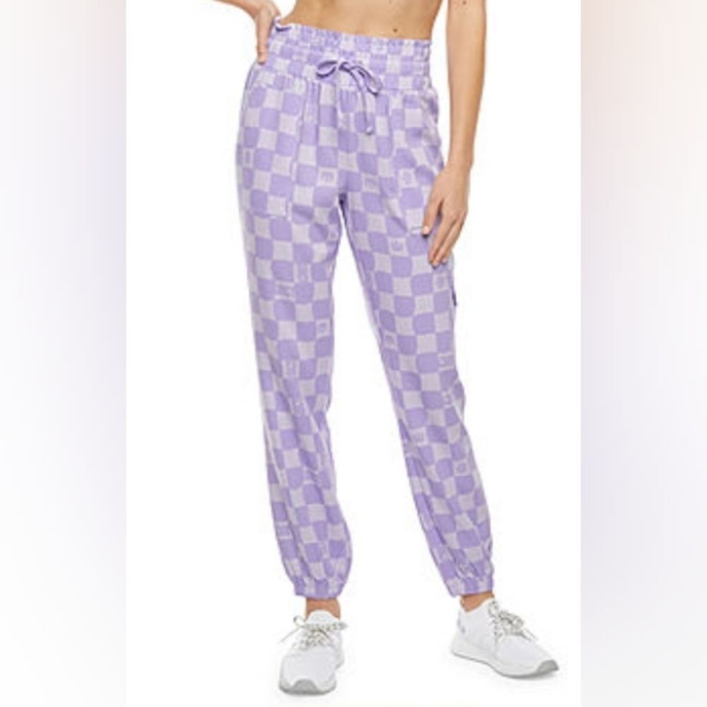 JUICY BY JUICY COUTURE WOMEN'S HIGH RISE PLUS JOGGER PANTS IN LILAC CHECK,2X